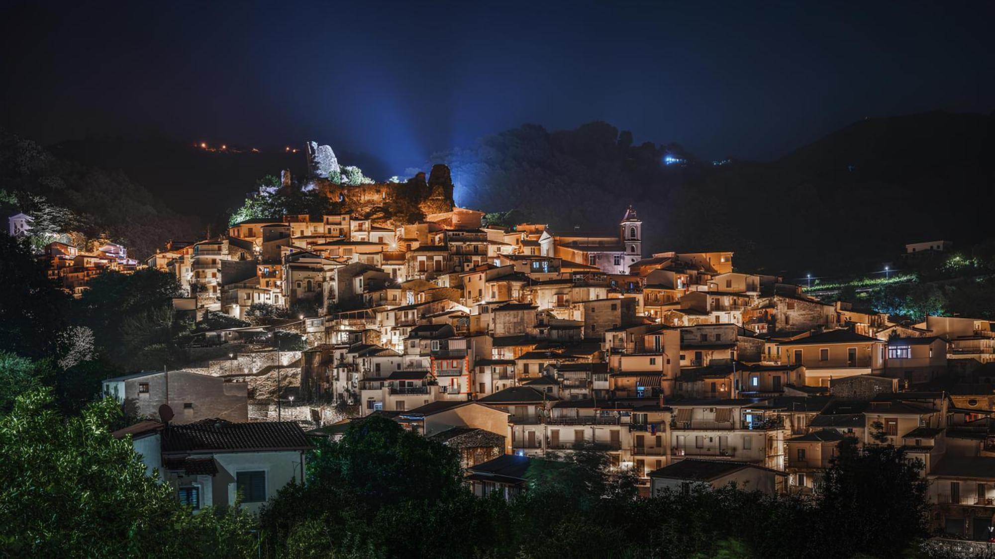 Modern Apt Reventino - Le Lincelle, Lamezia SantʼEufemia Lamezia Exteriör bild