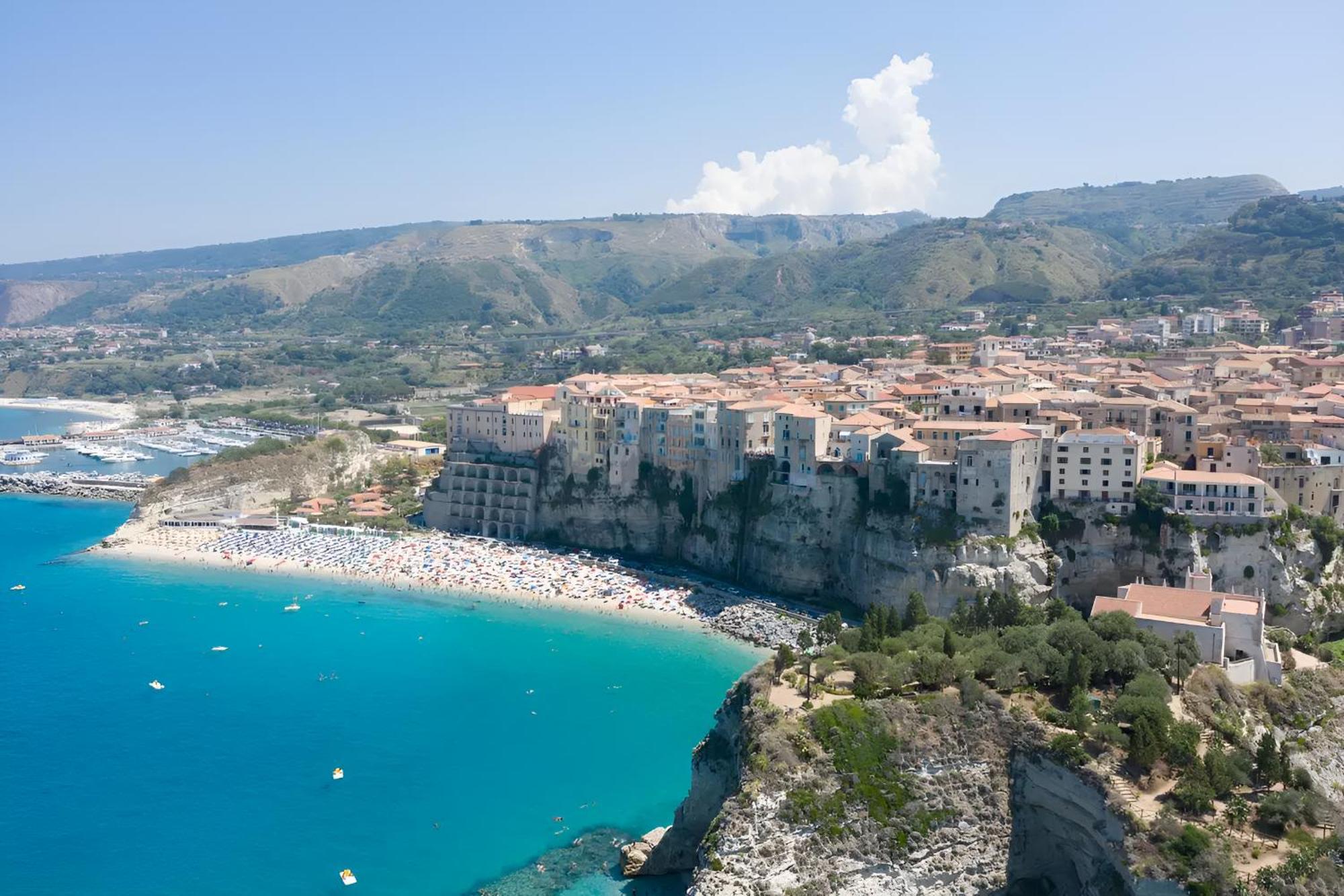 Modern Apt Reventino - Le Lincelle, Lamezia SantʼEufemia Lamezia Exteriör bild